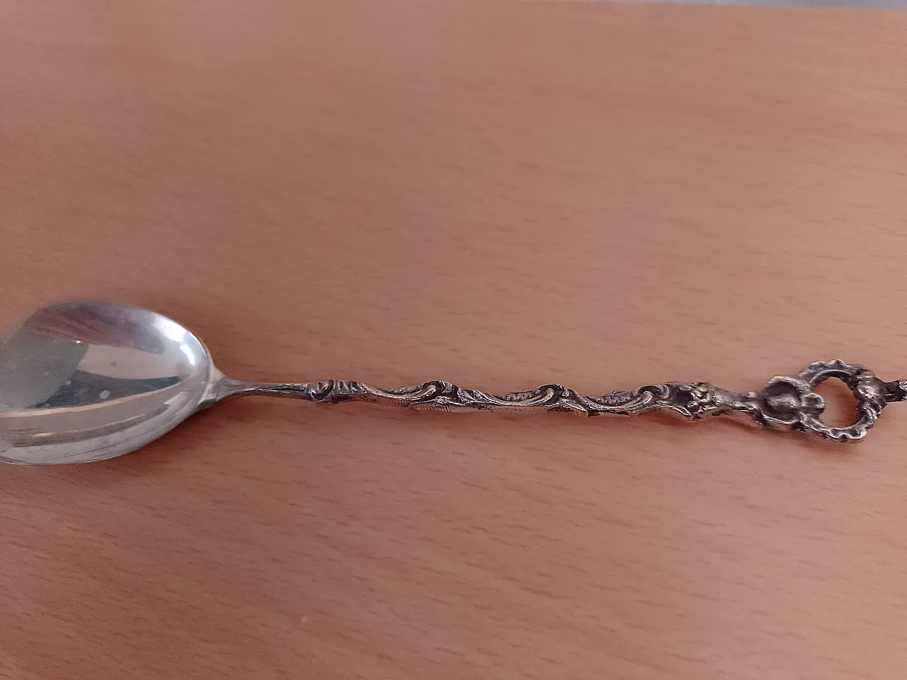 Servizio di cucchiaini in argento per 12 2